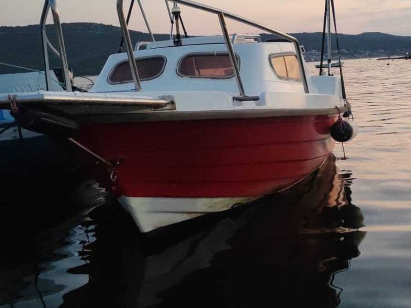 Adria 500 — Blue Lagoon rent a boat