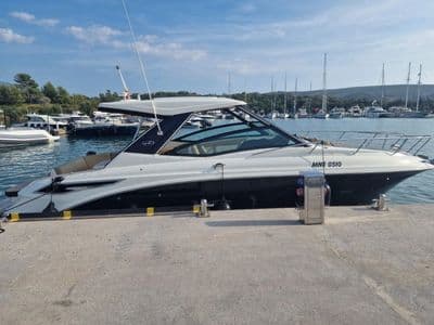 Sea Ray 320 - brod u Budvi - foto 2