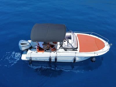 Atlantic Marine Sun Cruiser 655 kokpit