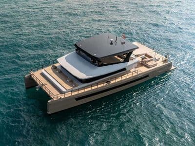 85ft Power Catamaran – charter Phuket