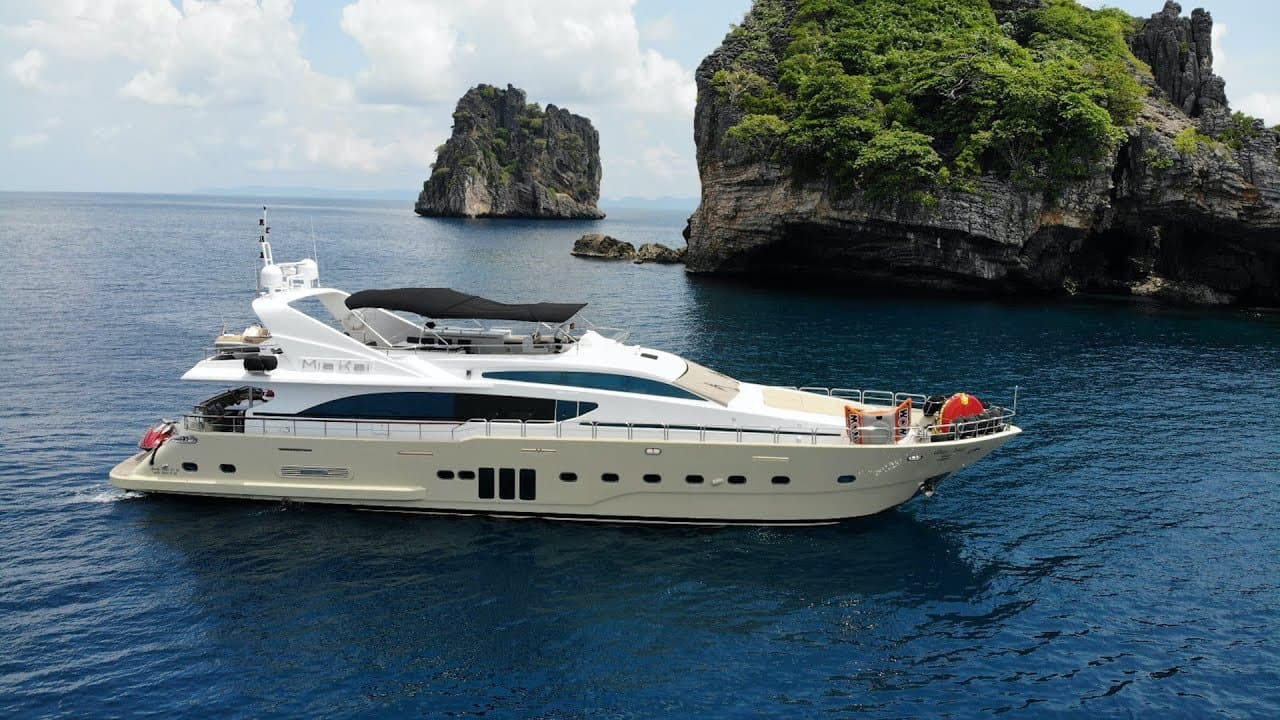 98ft Bilgin – charter Phuket