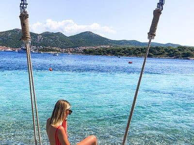 Carpe Diem plaža na Paklenim otocima — Hvar