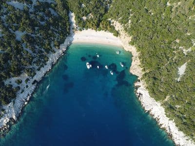 Cres