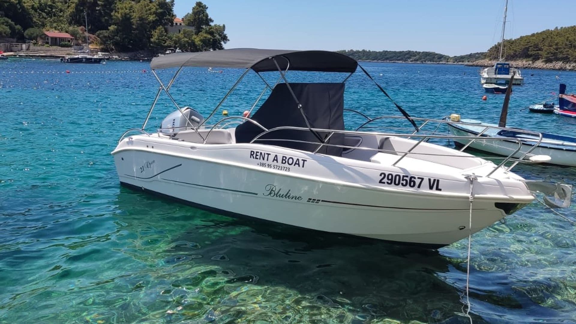 Bluline 21 gliser za najam, Prižba, Korčula