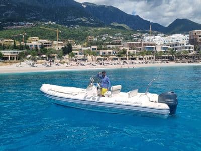 Joker Boat Clubman 26 RIB, Boat Rides Dhermi, bočni pogled