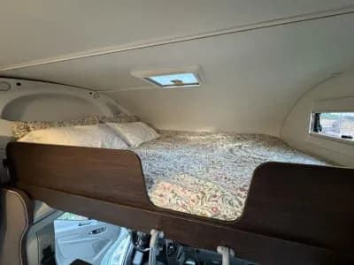 Lounge and rest area in the Benimar Sport 340 UP