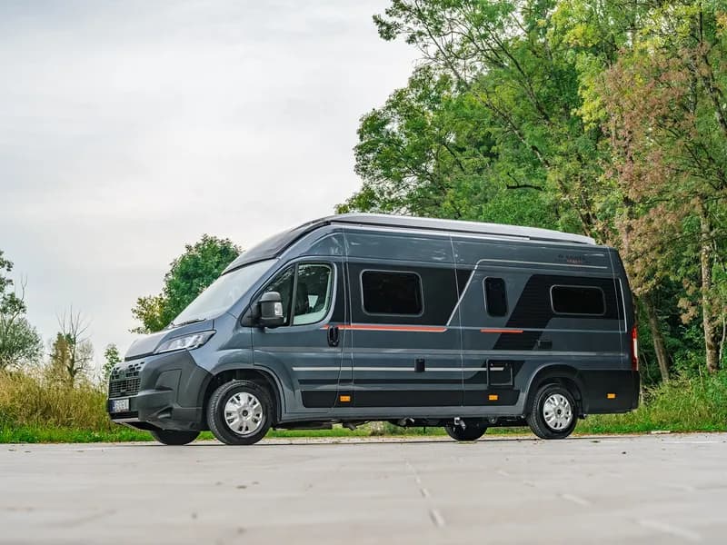 Adria Twin Sports 640 SGX kamper kombi izvana