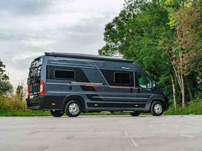 Adria Twin Sports 640 SGX bočni pogled