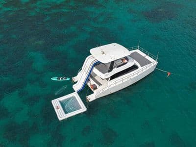 Power catamaran Lunik Floeth 48 in Phuket