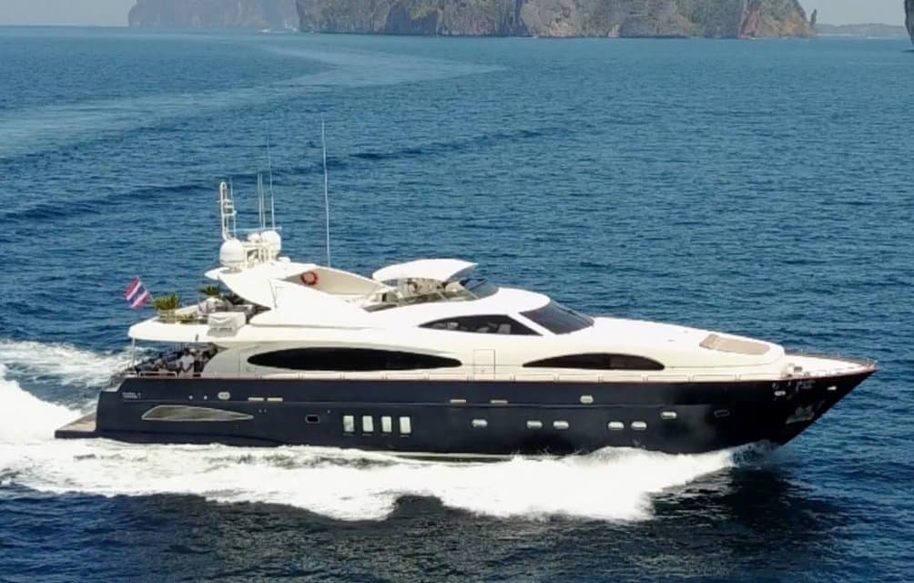 102ft Astondoa – charter Phuket