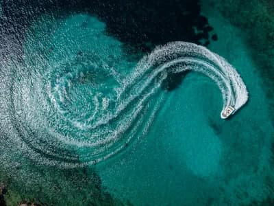 Atlantic Marine Open 670 iz zraka