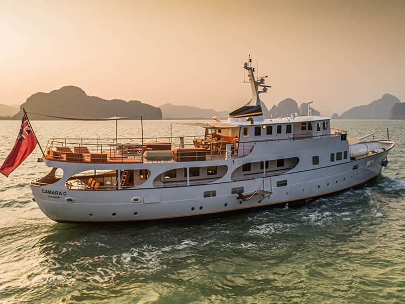105ft Camara C – charter Phuket