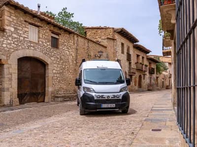 HappyCamper B100 campervan