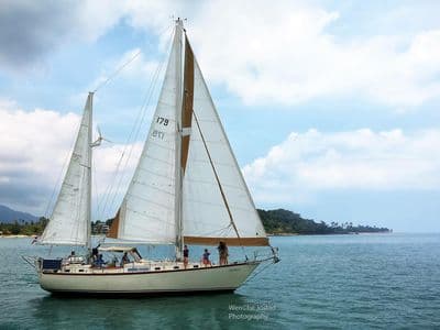 Classic ketch Geronimo under full sail off Koh Samui