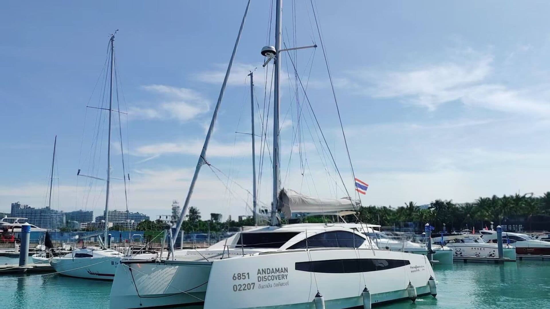 Comar Comet CAT 37 catamaran Andaman Discovery, charter Phuket