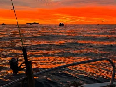 Pogled na Lokrum tijekom zalaska sunca