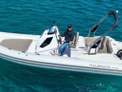 Italboats Predator 700T RIB in Šibenik