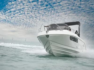 Sundeck of Mingolla Brava 28WA