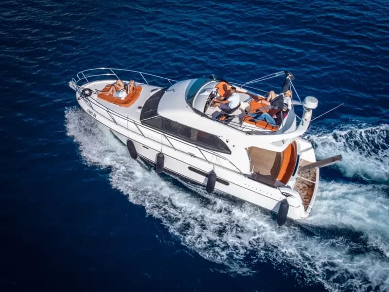 Jeanneau Prestige 36 luksuzna jahta u Dubrovniku