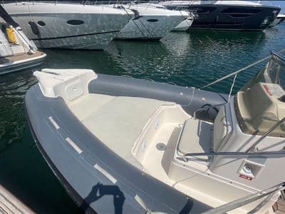 Joker Clubman 24 RIB Starigrad Paklenica