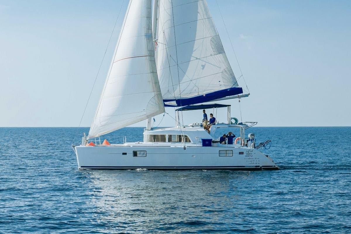 Lagoon 44ft Catamaran (2010) – charter Phuket