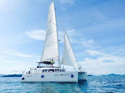 Lagoon 44ft Catamaran (2014) – charter Phuket