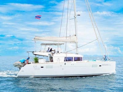 Lagoon 44ft Catamaran (2014) – charter Phuket