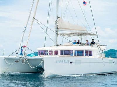 Lagoon 44ft Catamaran (2014) – charter Phuket