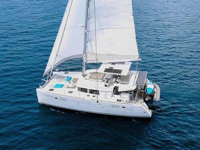 Lagoon 44ft Catamaran (2014) – charter Phuket
