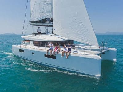 52ft Lagoon Catamaran (2018) – charter Phuket
