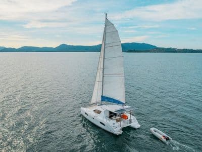 38ft Leopard Catamaran – charter Phuket