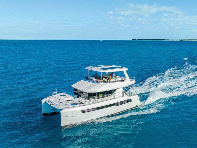 Leopard 40ft Power Catamaran – charter Phuket
