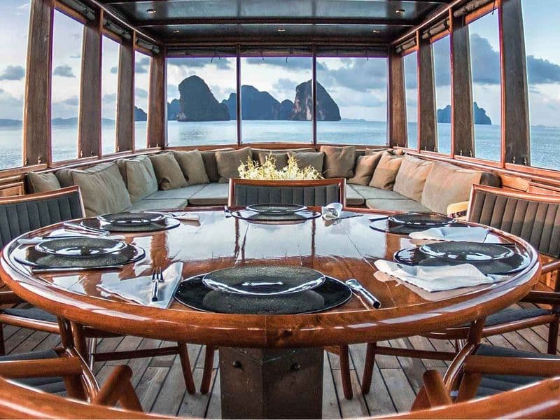90ft Maha Bhetra – charter Phuket