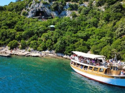 Matek boat at Pirate Bay, Lim Fjord