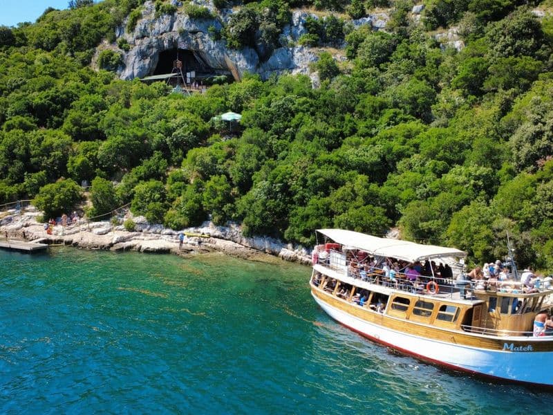 Matek boat at Pirate Bay, Lim Fjord