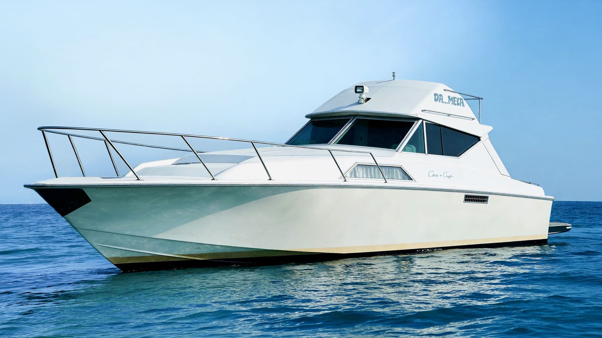 Da...Mela (Chris Craft 37 Corvette) — Boat and Holiday, Fano