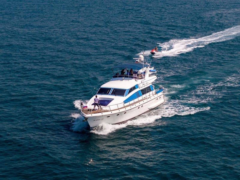 Nova Princess speeding past the islands