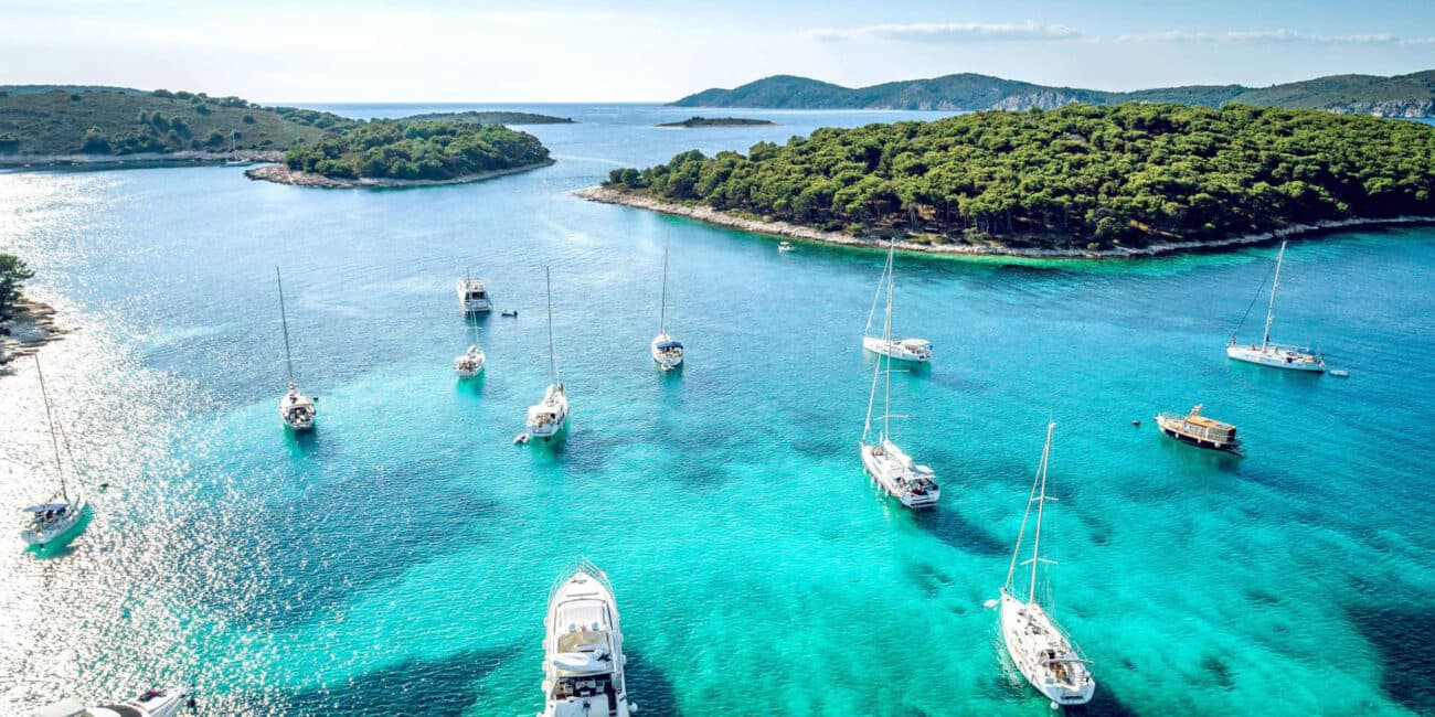 Pakleni otoci iz zraka — privatni charter Hvar