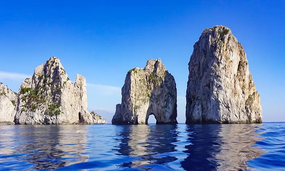 Faraglioni, izlet brodom na Capri iz Napulja