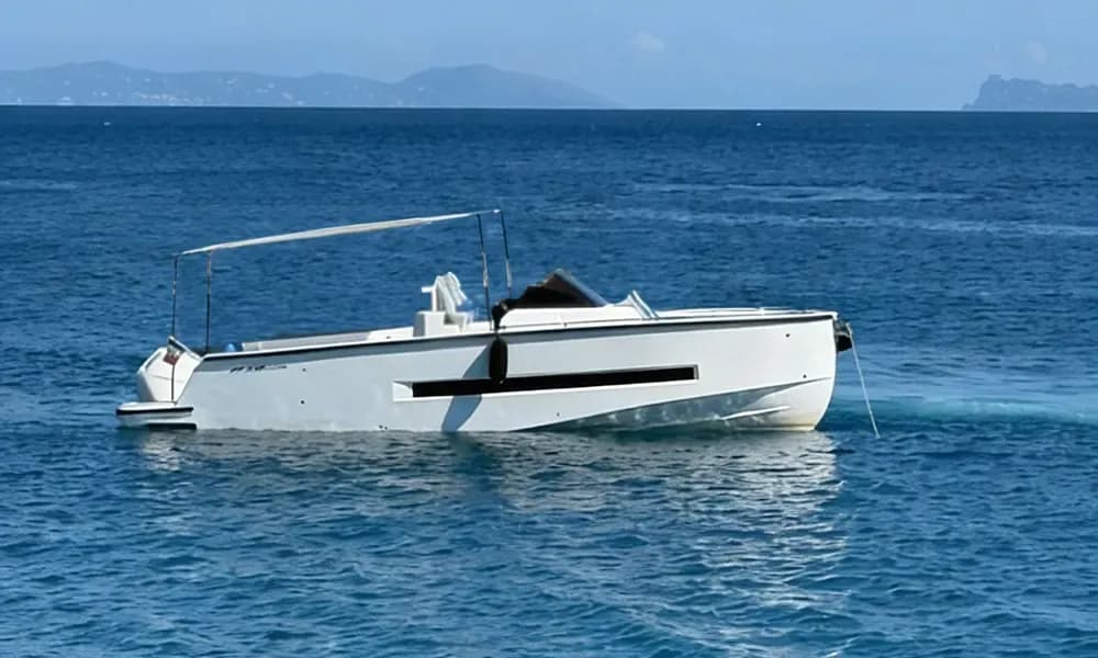 F35 Sport Scan Marine u plovidbi, Napulj