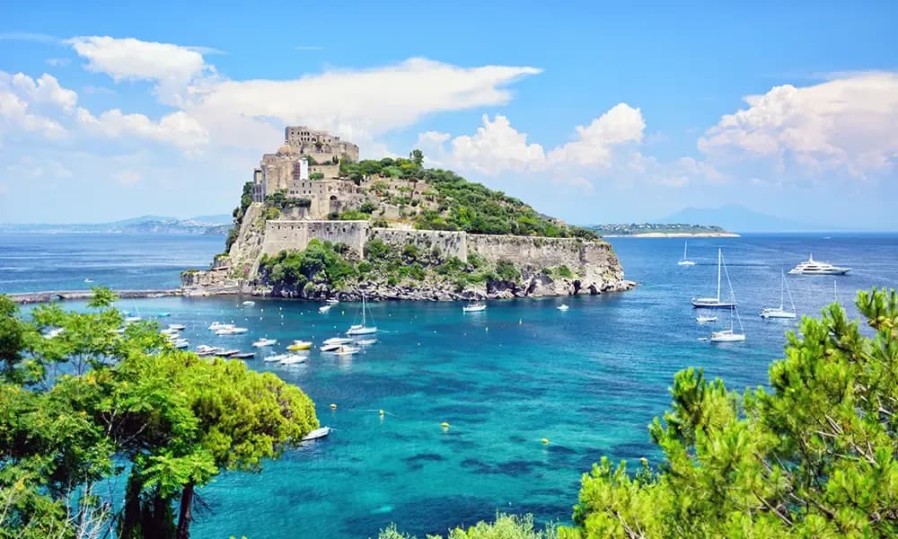 Ischia s mora, izlet brodom iz Napulja