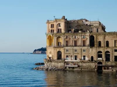 Palazzo Donn'Anna, Posillipo