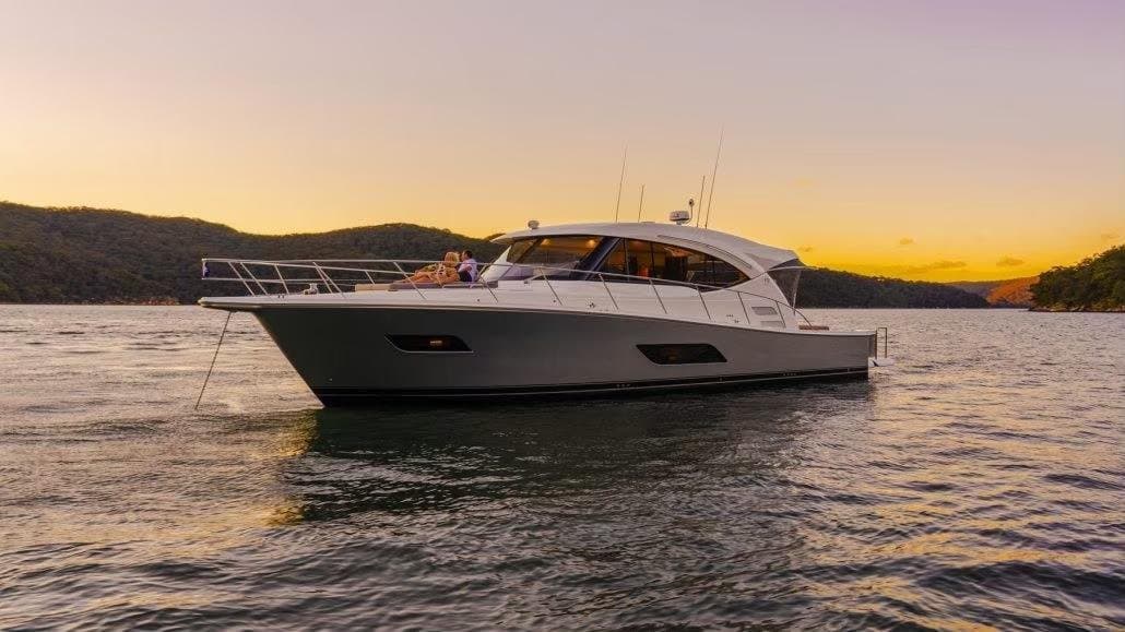 Riviera 58ft – charter Phuket