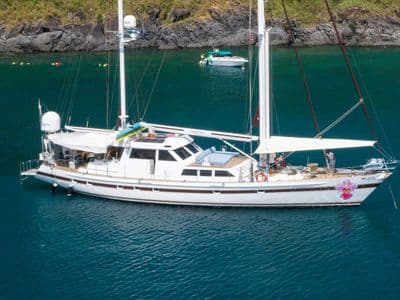 86ft Classic Sailing Yacht – charter Phuket