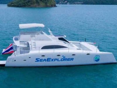 47ft Sea Explorer Catamaran – charter Phuket