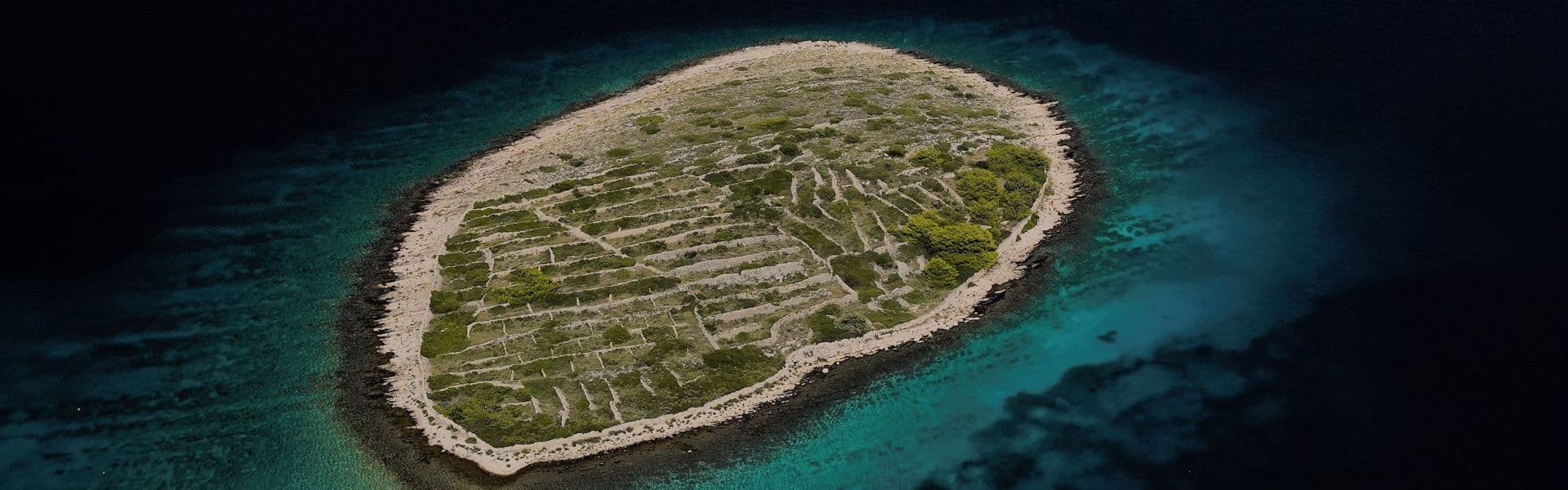 Šibenski arhipelag — otoci i uvale iz zraka