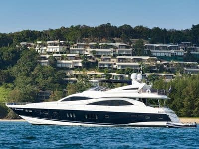 90ft Sunseeker – charter Phuket