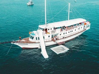 130ft Taipan – charter Phuket