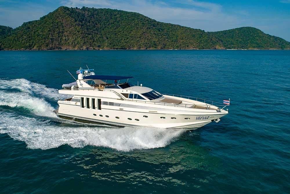 89ft Technema – charter Phuket