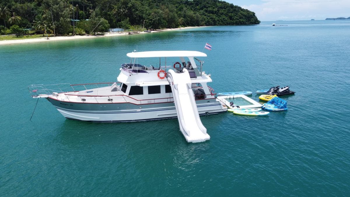 Grand Banks 53 Sambuca – private yacht charter Phuket
